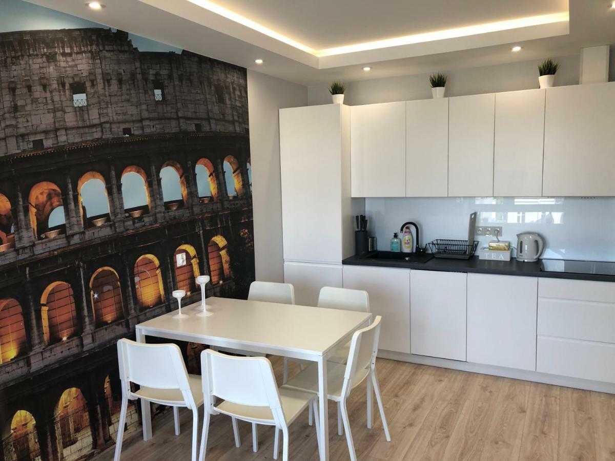 Klimatyzowany Apartament Roma Z Garazem Podziemnym Kielce Extérieur photo