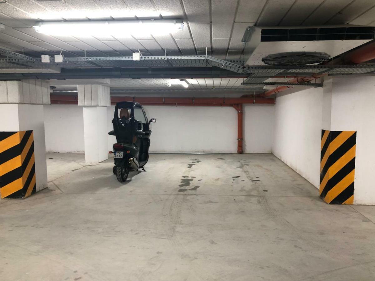 Klimatyzowany Apartament Roma Z Garazem Podziemnym Kielce Extérieur photo