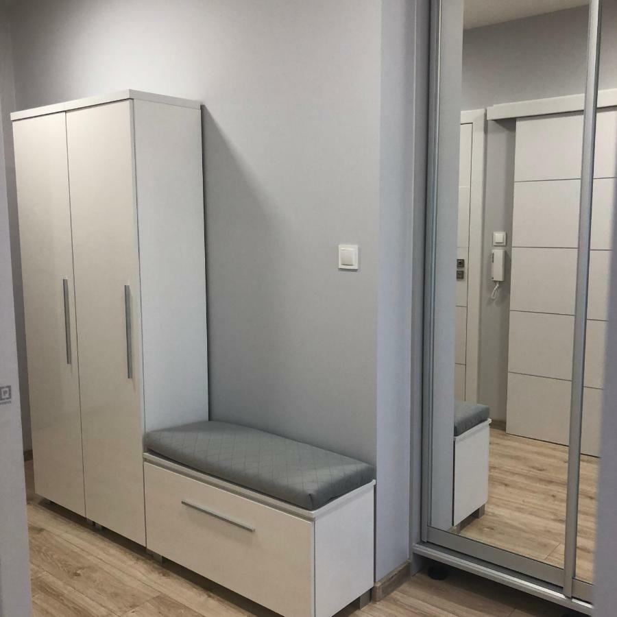 Klimatyzowany Apartament Roma Z Garazem Podziemnym Kielce Extérieur photo